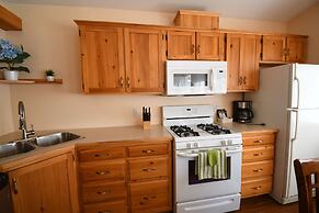 Dewar's Inn on the River