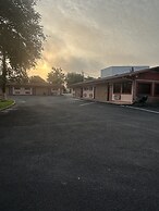 Wildflower Inn & RV Park