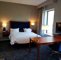 Hampton Inn & Suites Newburgh Stewart Airport