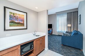 Hampton Inn & Suites Newburgh Stewart Airport