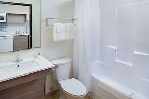 WoodSpring Suites Seattle Everett