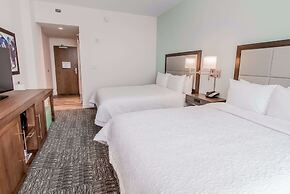 Hampton Inn & Suites Panama City Beach-Beachfront