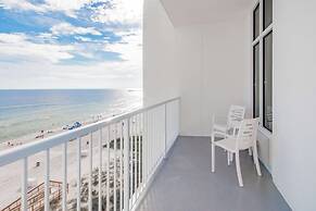 Hampton Inn & Suites Panama City Beach-Beachfront