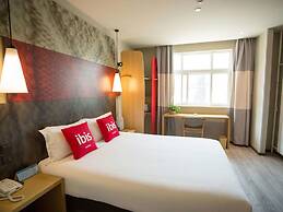 Ibis Xian First Gaoxin Road
