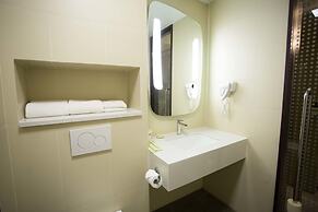 Ibis Xian First Gaoxin Road