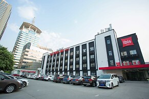 Ibis Xian First Gaoxin Road