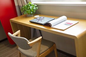 Ibis Xian First Gaoxin Road