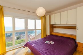 Apartments Carmelitta