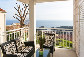 Apartments Carmelitta