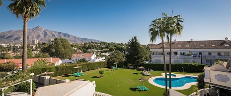 Molo Luxury Suites Puerto Banus