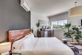 Molo Luxury Suites Puerto Banus