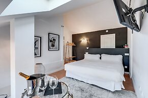 Molo Luxury Suites Puerto Banus