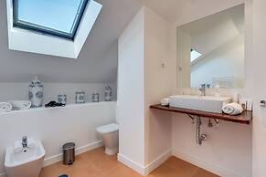 Molo Luxury Suites Puerto Banus