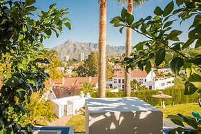 Molo Luxury Suites Puerto Banus