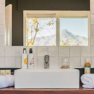 Molo Luxury Suites Puerto Banus