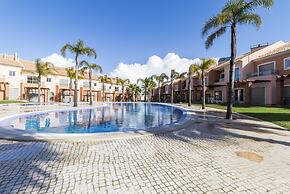 Villas2Go2 Santa Maria