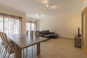 Villas2Go2 Santa Maria