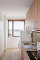 Liiiving in Porto - Sea & River View