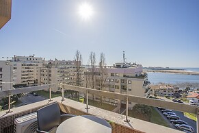 Liiiving in Porto - Sea & River View