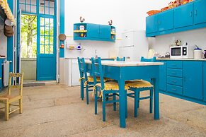 Liiiving in Ofir - Manor Pool House