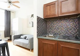 Destination Stays Montreal Downtown