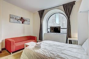 Destination Stays Montreal Downtown