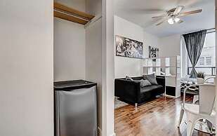 Destination Stays Montreal Downtown