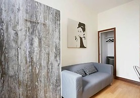 Destination Stays Montreal Downtown