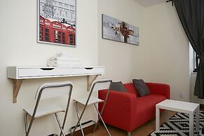 Destination Stays Montreal Downtown