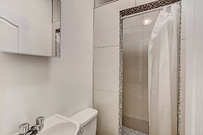 Destination Stays Montreal Downtown