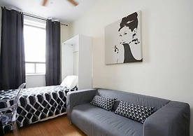 Destination Stays Montreal Downtown