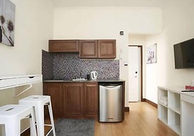 Destination Stays Montreal Downtown