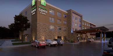 Holiday Inn Express & Suites Rice Lake by IHG