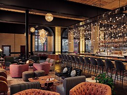 Detroit Foundation Hotel