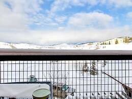 Contemporary Slopeside Condo