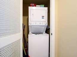 Contemporary Slopeside Condo