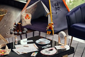 The Ritz-Carlton, Astana