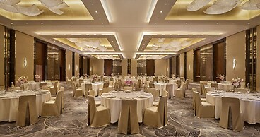 The Ritz-Carlton, Astana