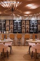 The Ritz-Carlton, Astana