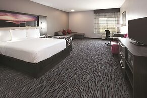 La Quinta Inn & Suites by Wyndham Amarillo Airport