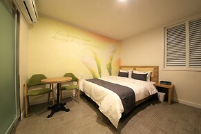 Pohang Jukdo Market The Seven