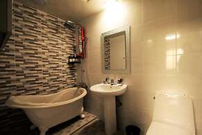 Pohang Jukdo Market The Seven