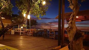 Kohchang 7 seaview bungalow