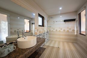 Hung Do Beach Homestay