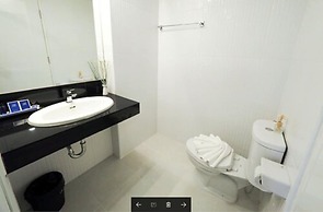 130 Hotel & Residence Bangkok