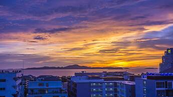 Unique Regency Pattaya