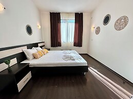 Menada Imperial Heights