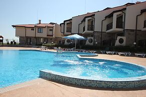 Menada Imperial Heights