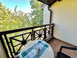 Menada Imperial Heights