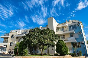 Menada Sunset II Kosharitsa